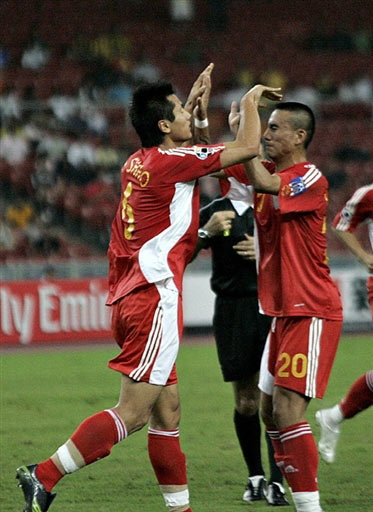国内足坛热门话题大解剖，引发热议